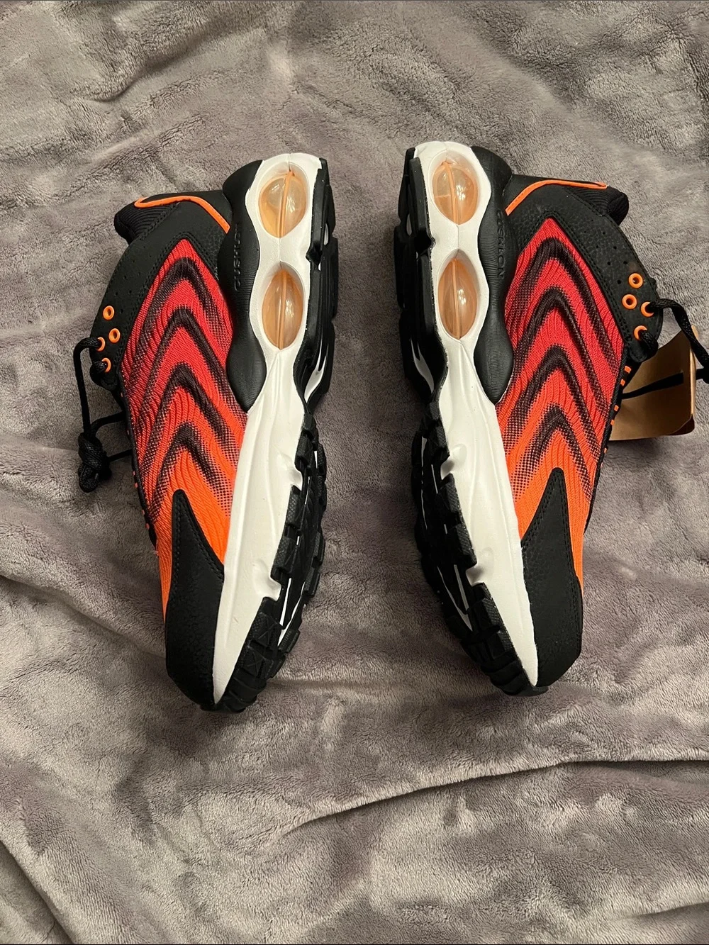 Nike Men's Air Max TW SE Orange & Black Mesh Sneakers